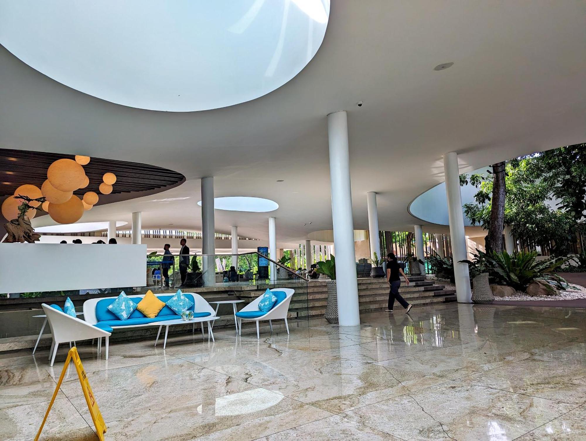 Dominiks Quite And Elegant Studio Ocean View Pool At Tambuli Resort High Floor Lapu-Lapu City Exterior photo